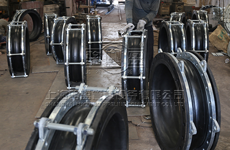 駱盈向中材水泥生產線項目供應伸縮接頭