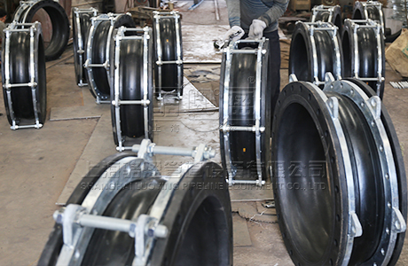 駱盈向中材水泥生產線項目供應伸縮接頭